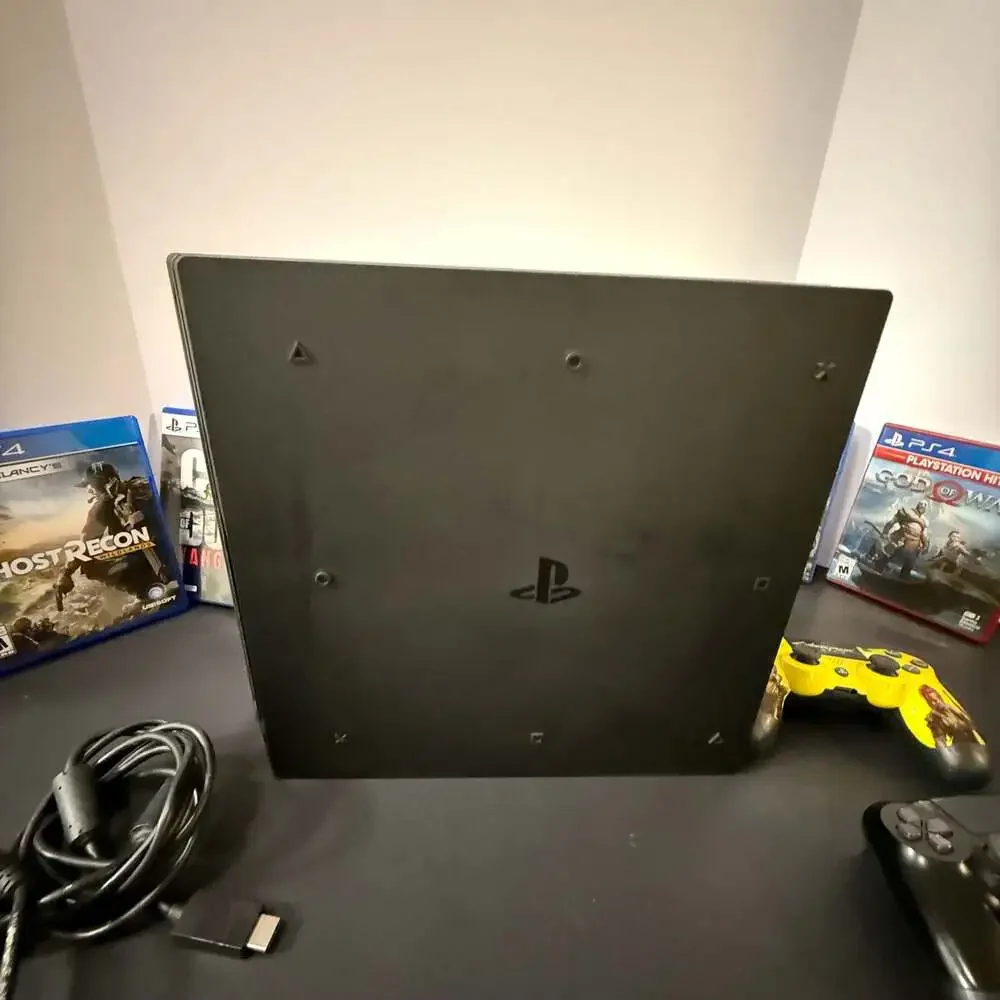 Sony PlayStation CUH-7015B 4 Pro 1TB Console Bundle. Working - READ DESCRIPTION